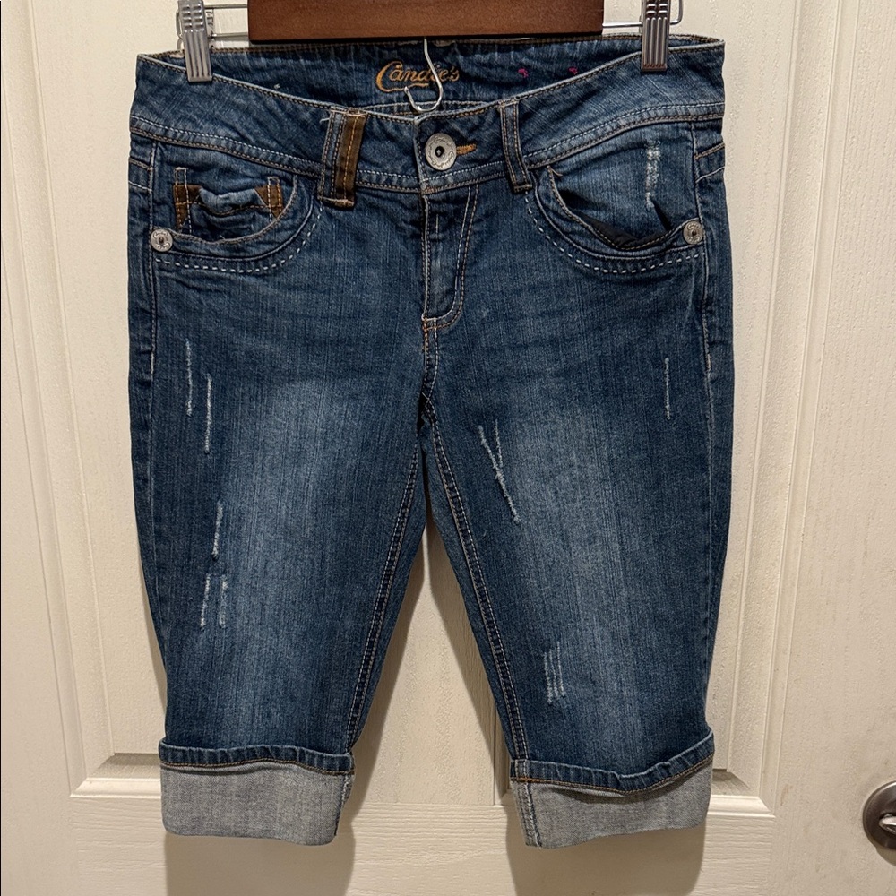 Candies Blue‎ Distressed Denim capris